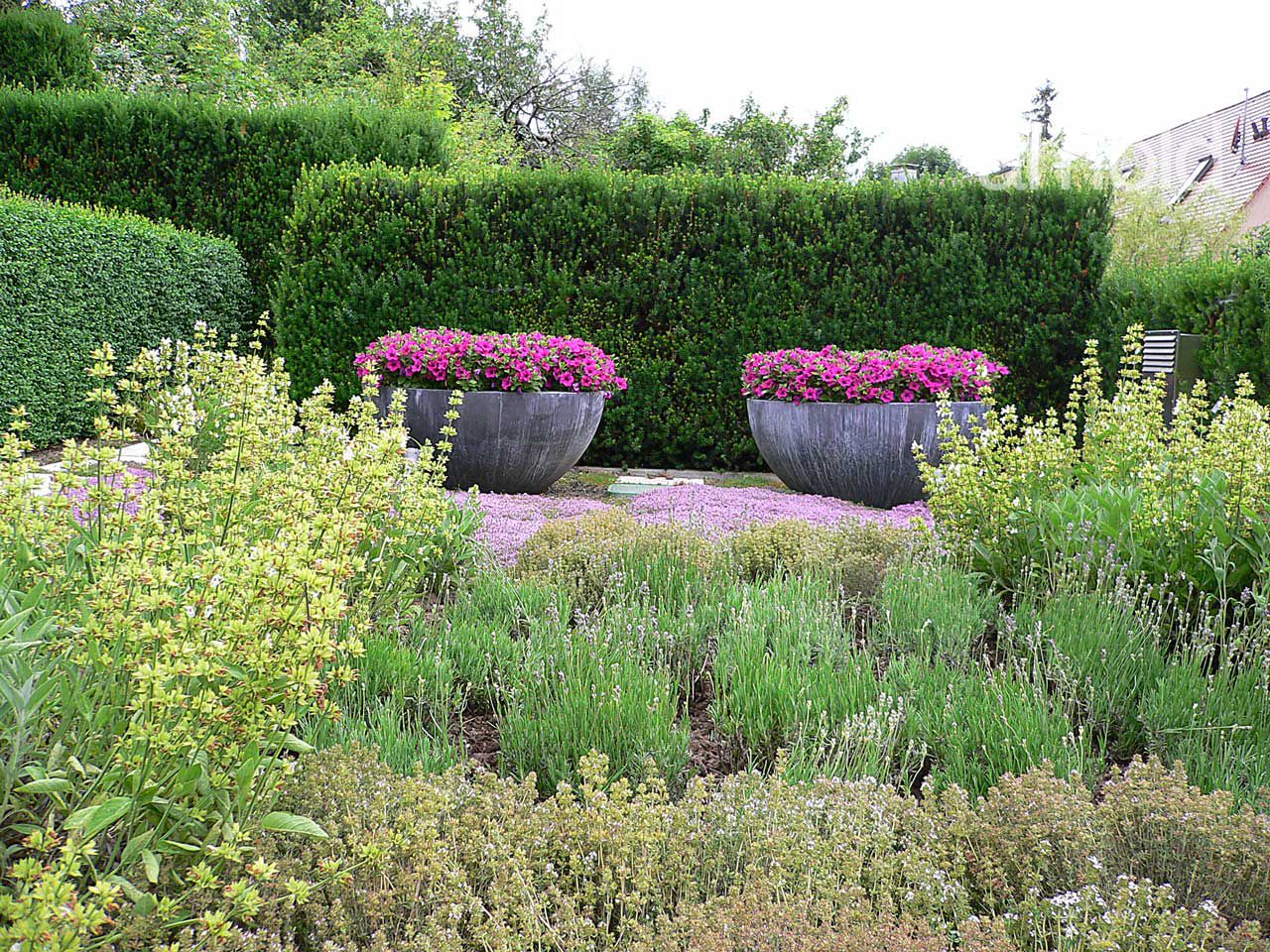 Gartengestaltung Pflege gewerblich 09