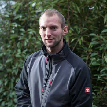 Robin Straub (hover)